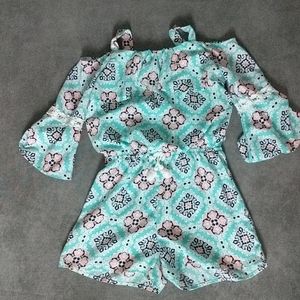 Off the shoulder Romper